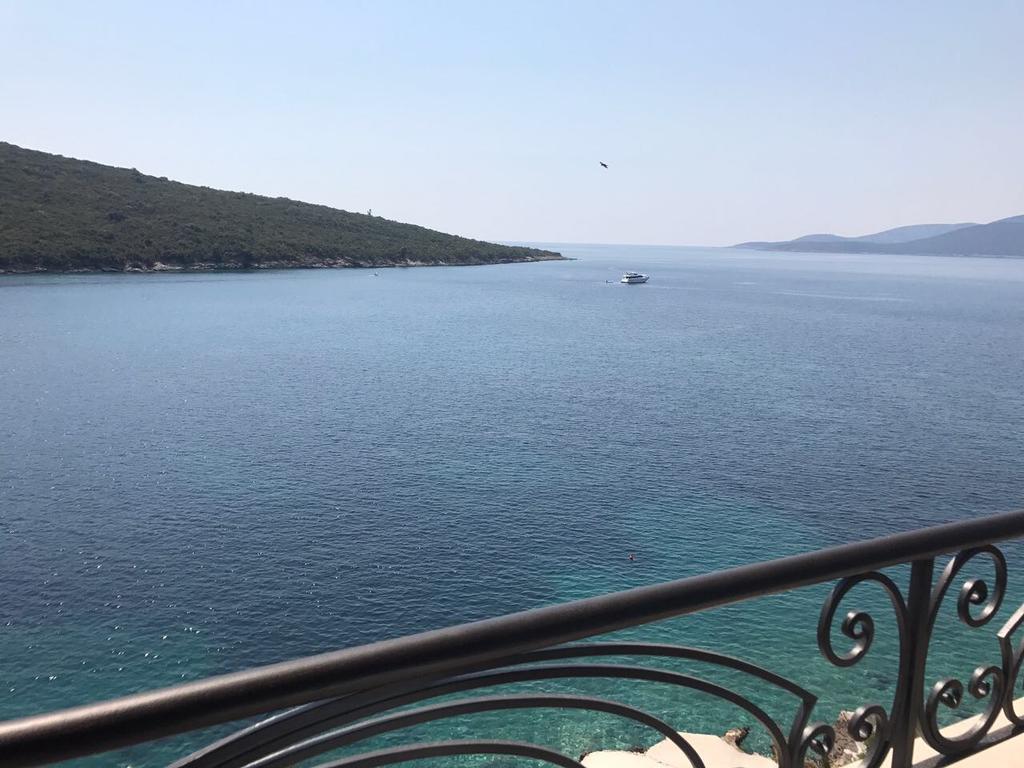 Vilena Apartmani Tivat Exterior foto